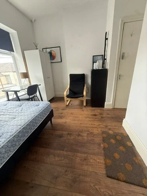 Room Cranbrook Street in Oldham