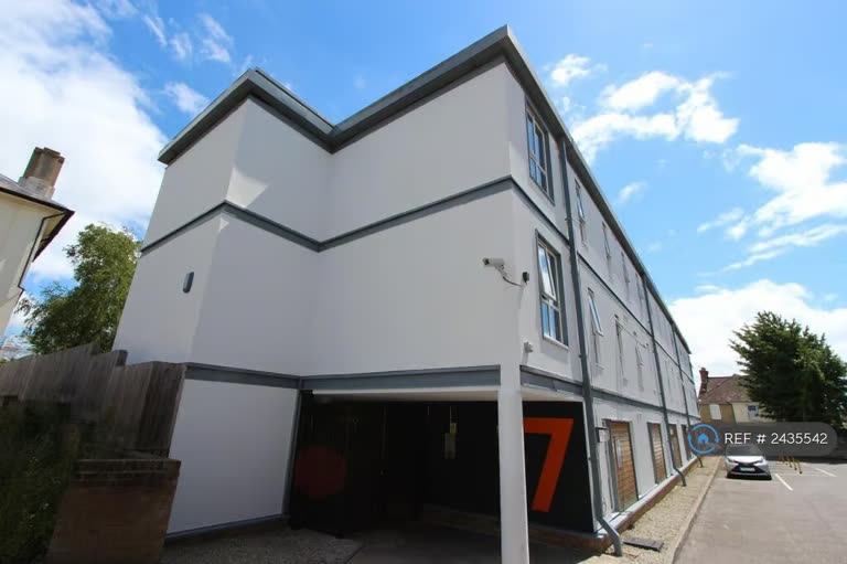 Room Reginald Road in Maidstone