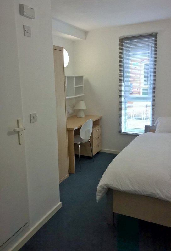 Room Reginald Road in Maidstone