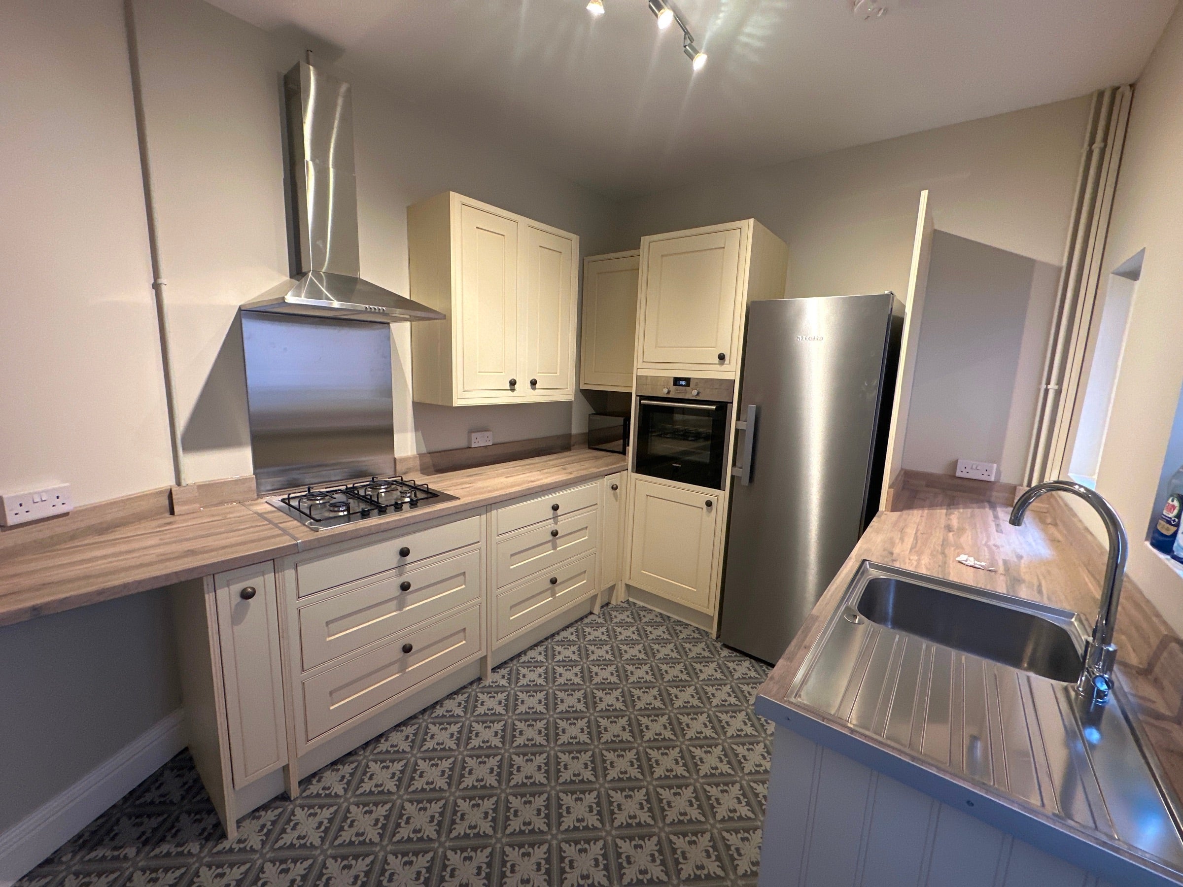Room Combs Lane in Mid Suffolk