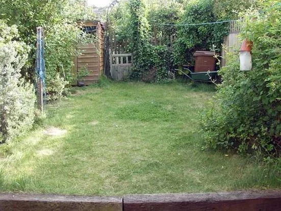 Flat Tintagel Crescent in Greater London