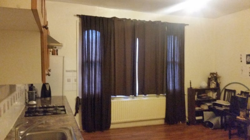 Flat Upper Richmond Road in Greater London