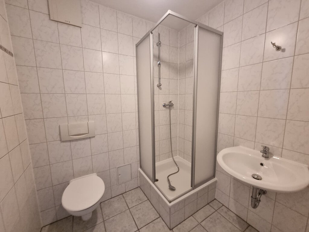 Zimmer Freiherr-vom-Stein-Straße in Weißenfels