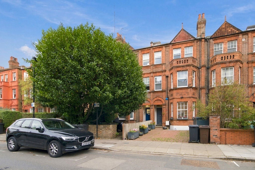 Flat Goldhurst Terrace in Greater London