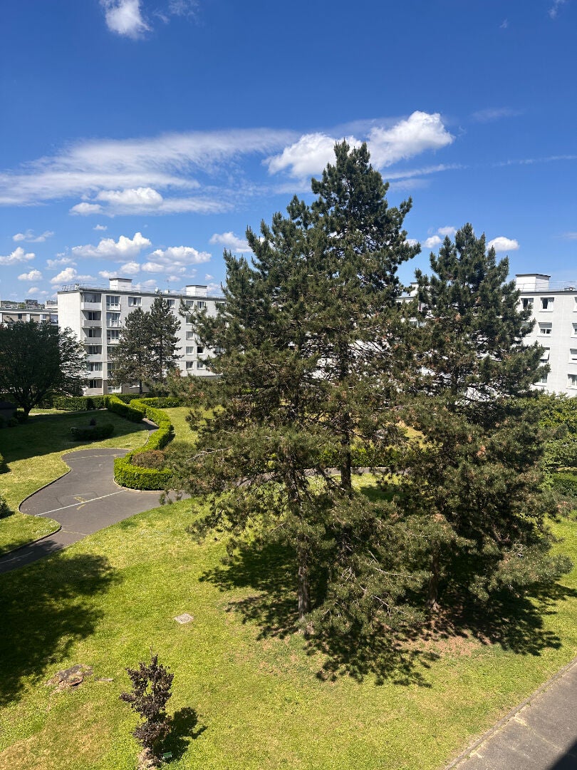 Flat Rue Frédéric Passy in Neuilly-sur-Marne