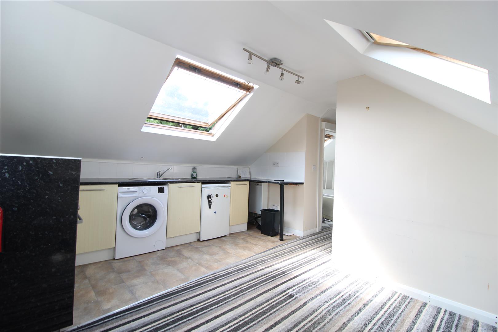 Flat Vesper Road in Leeds