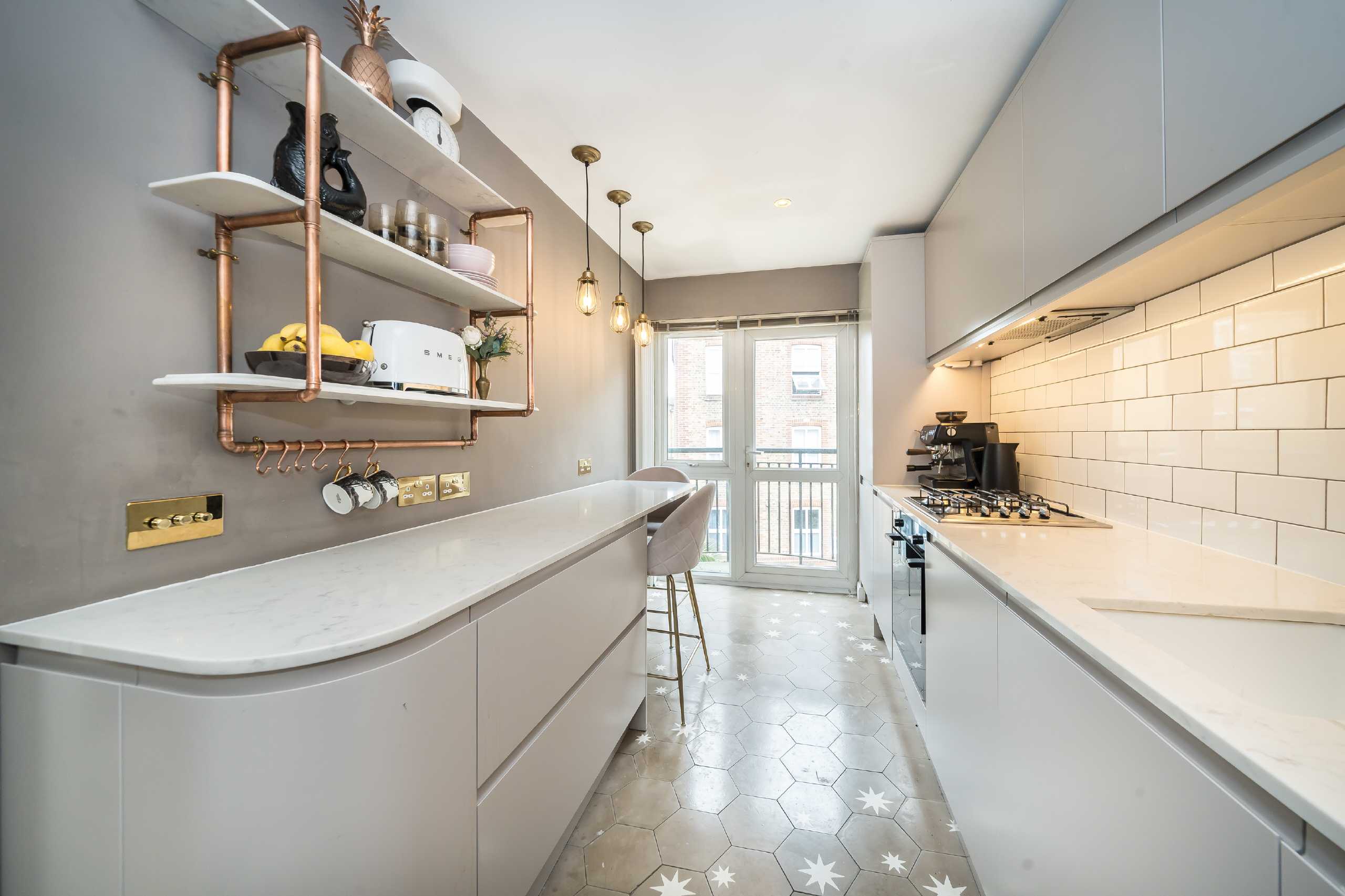 Flat Webb Close in Greater London
