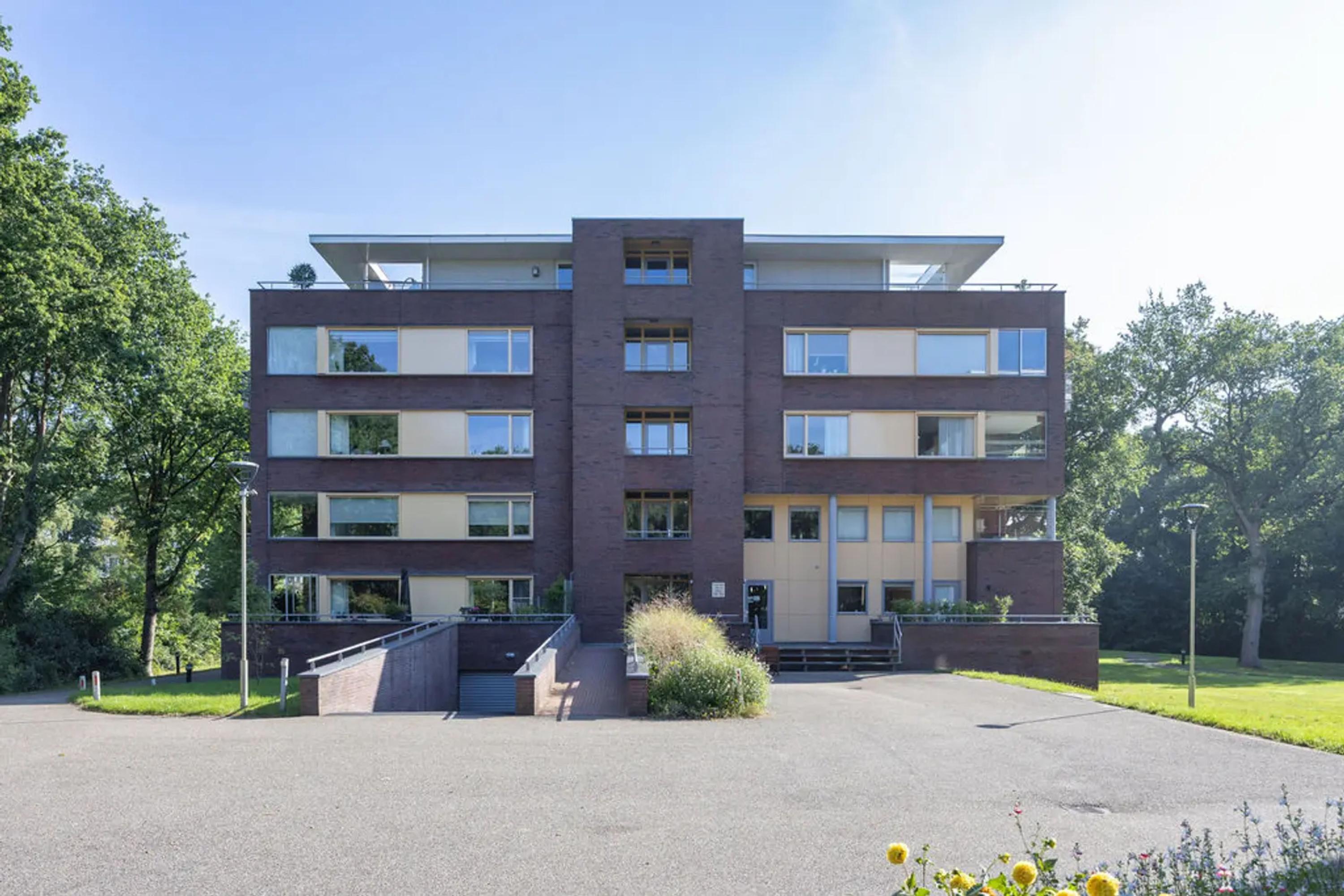 Appartement te koop: Marktweg 79-24, Heerenveen