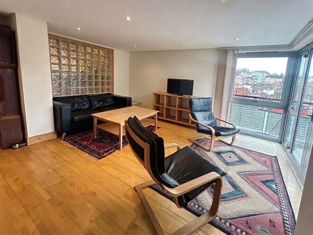 Flat Park Row in Bristol