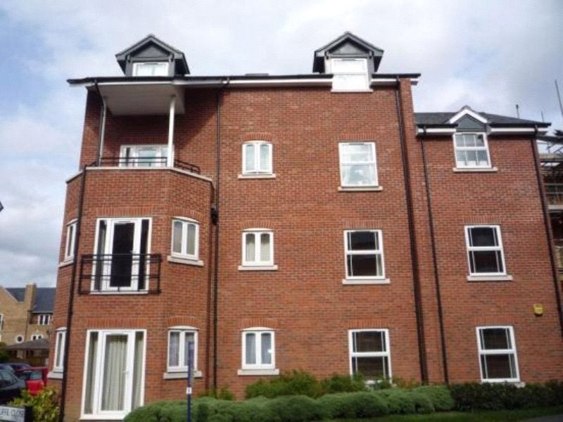 Flat Southampton Street in Reading