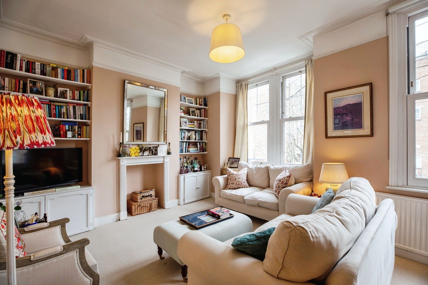Flat Upper Tooting Road in Greater London