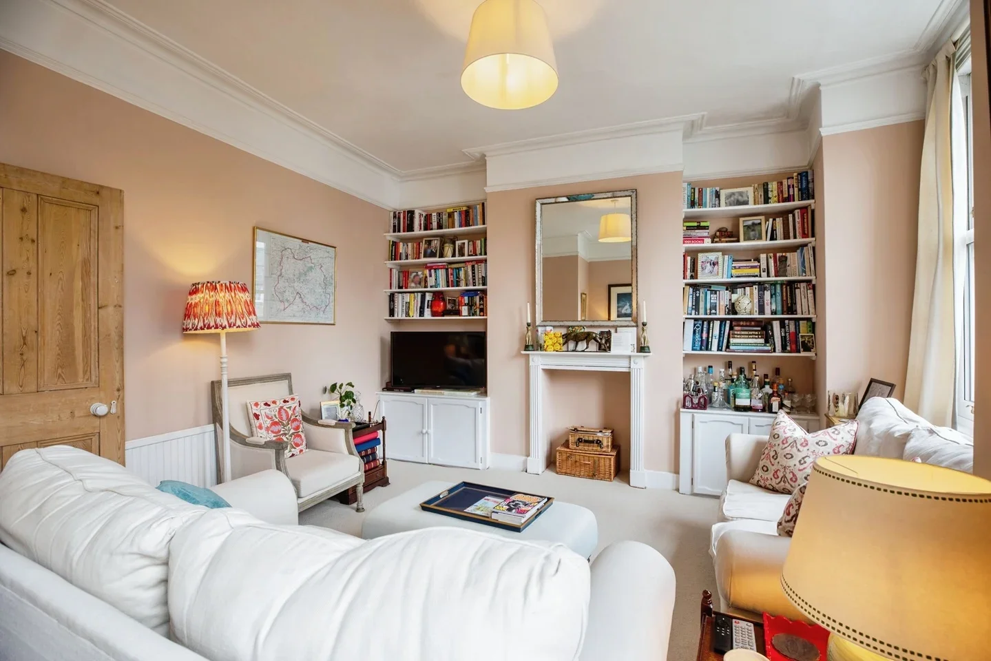 Flat Upper Tooting Road in Greater London