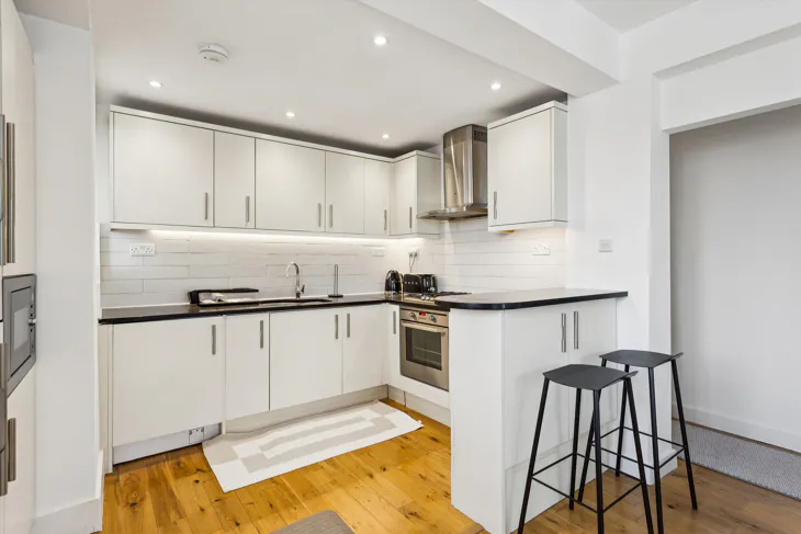 Flat Lancaster Gate in City of Westminster