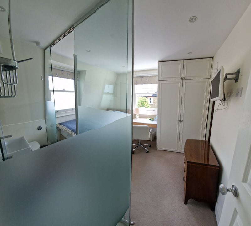 Room Burnfoot Avenue in Greater London