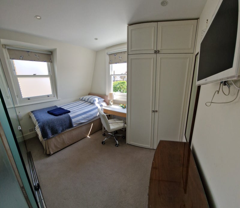 Room Burnfoot Avenue in Greater London