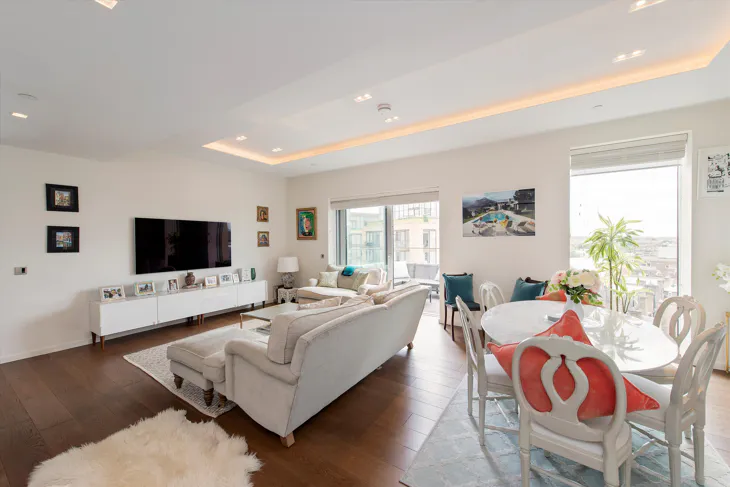 Flat West Road in Greater London