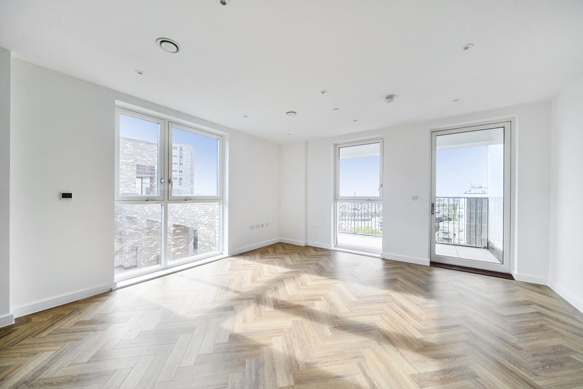 Flat Castellain Road in City of Westminster