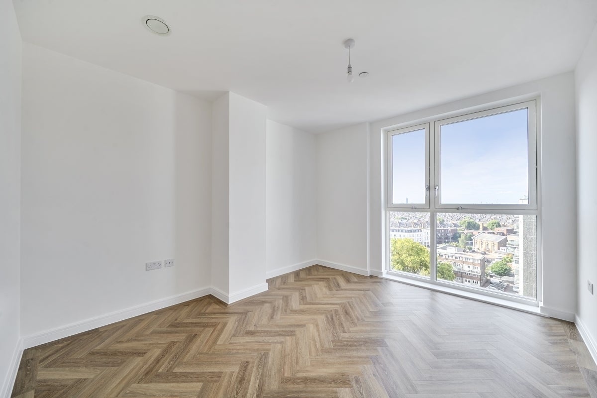 Flat Castellain Road in City of Westminster