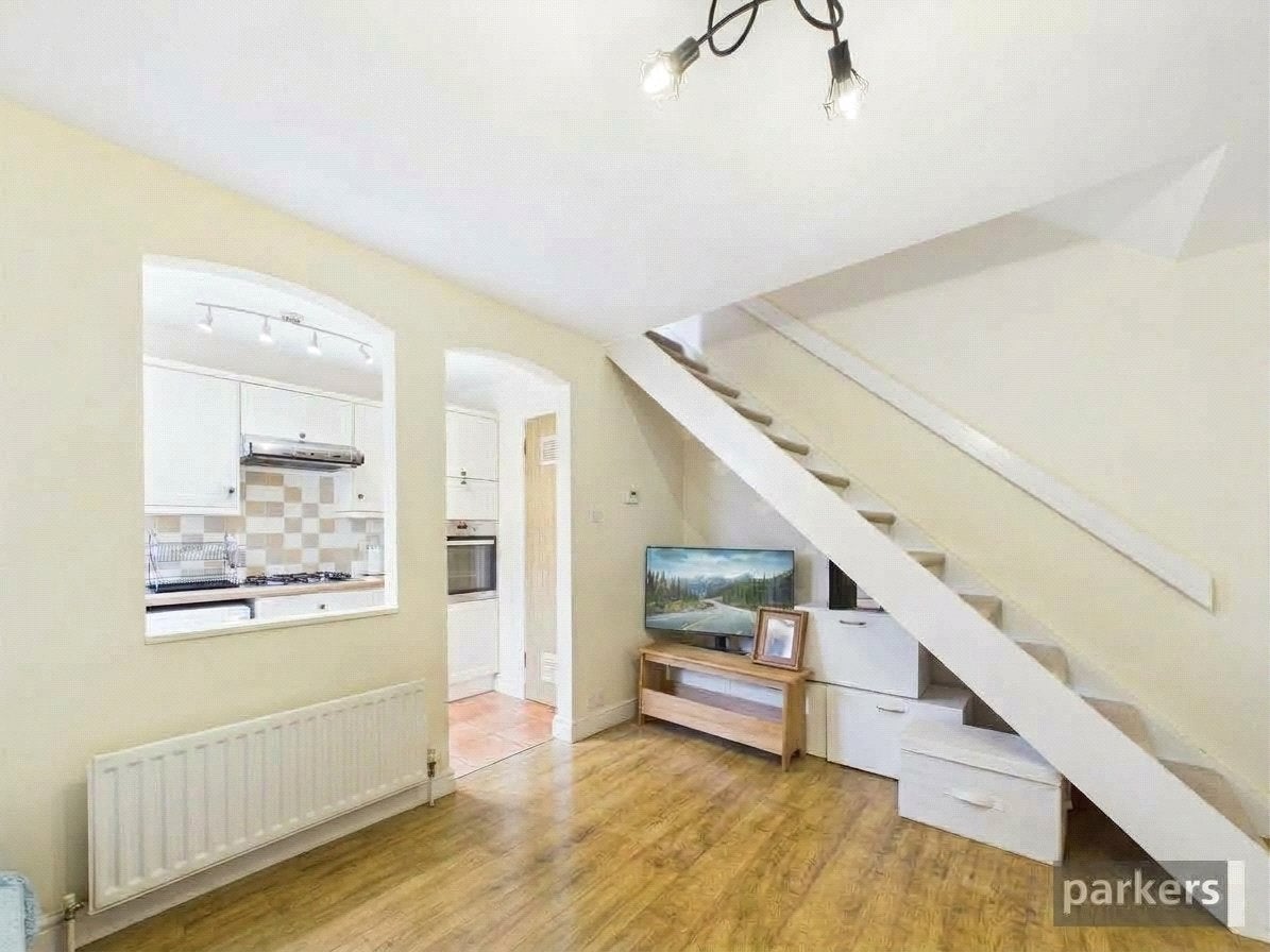 Flat Bolwell Close in Twyford