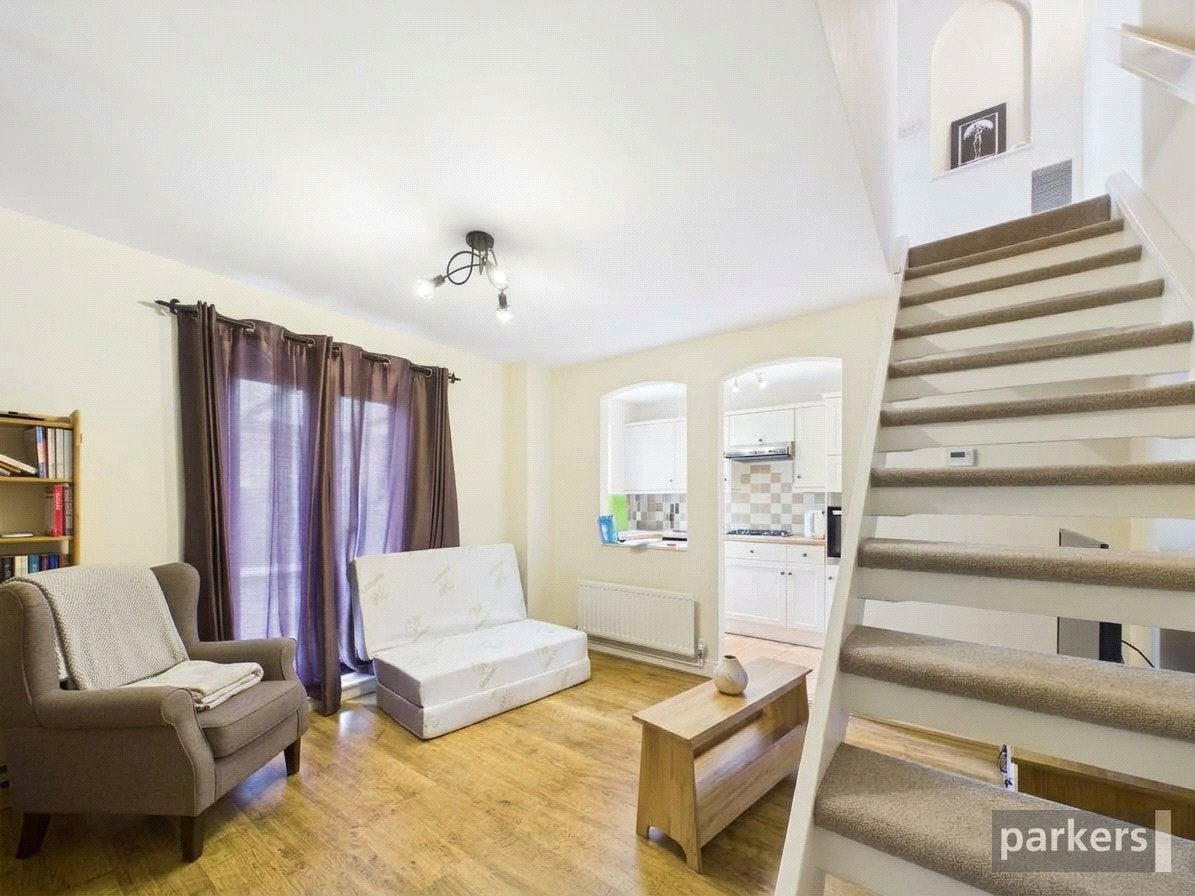 Flat Bolwell Close in Twyford