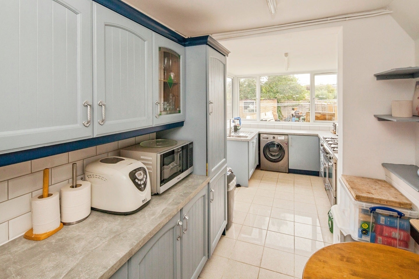 Room Green Lane in Greater London
