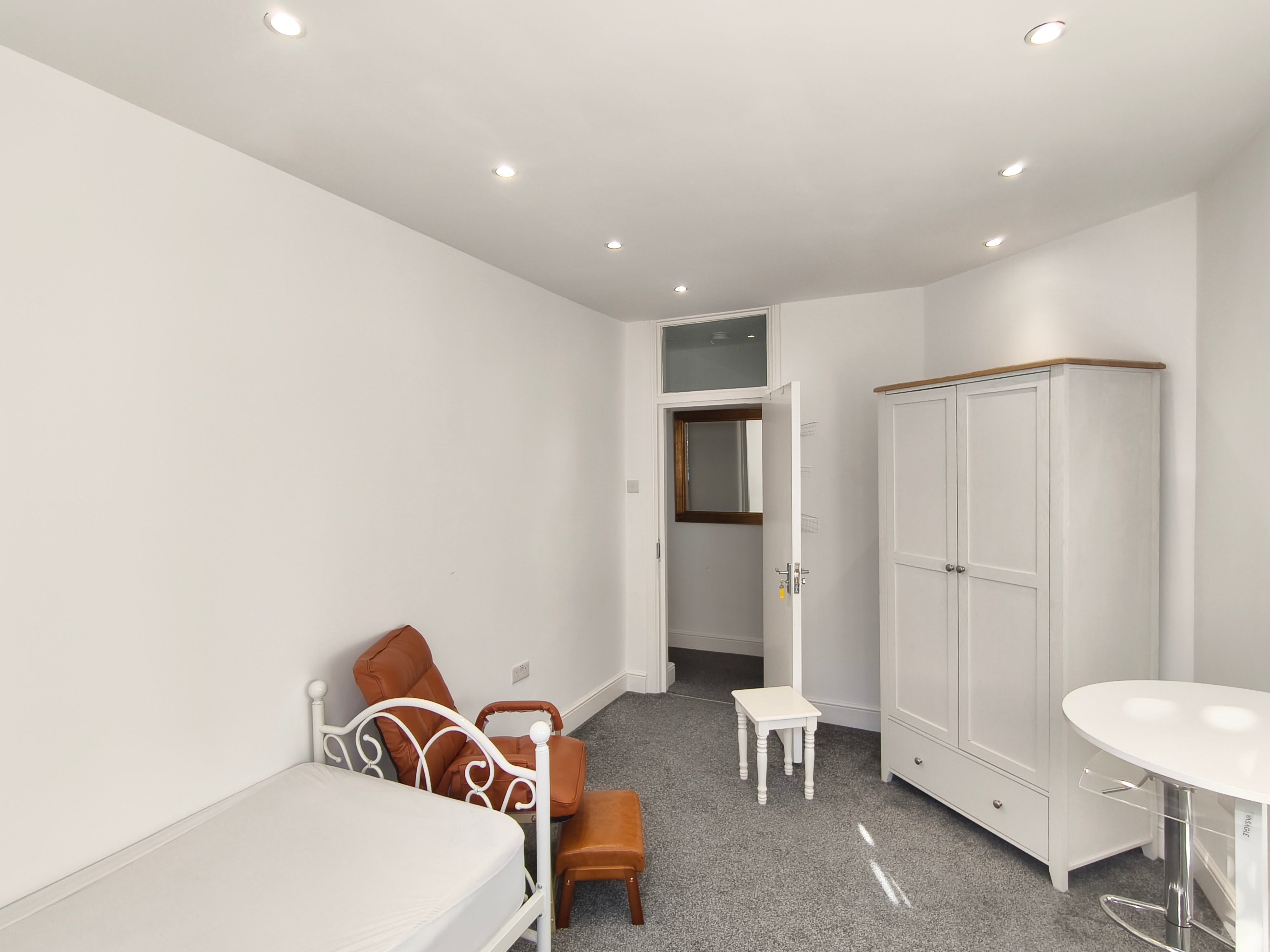 Flat Judd Street in Greater London
