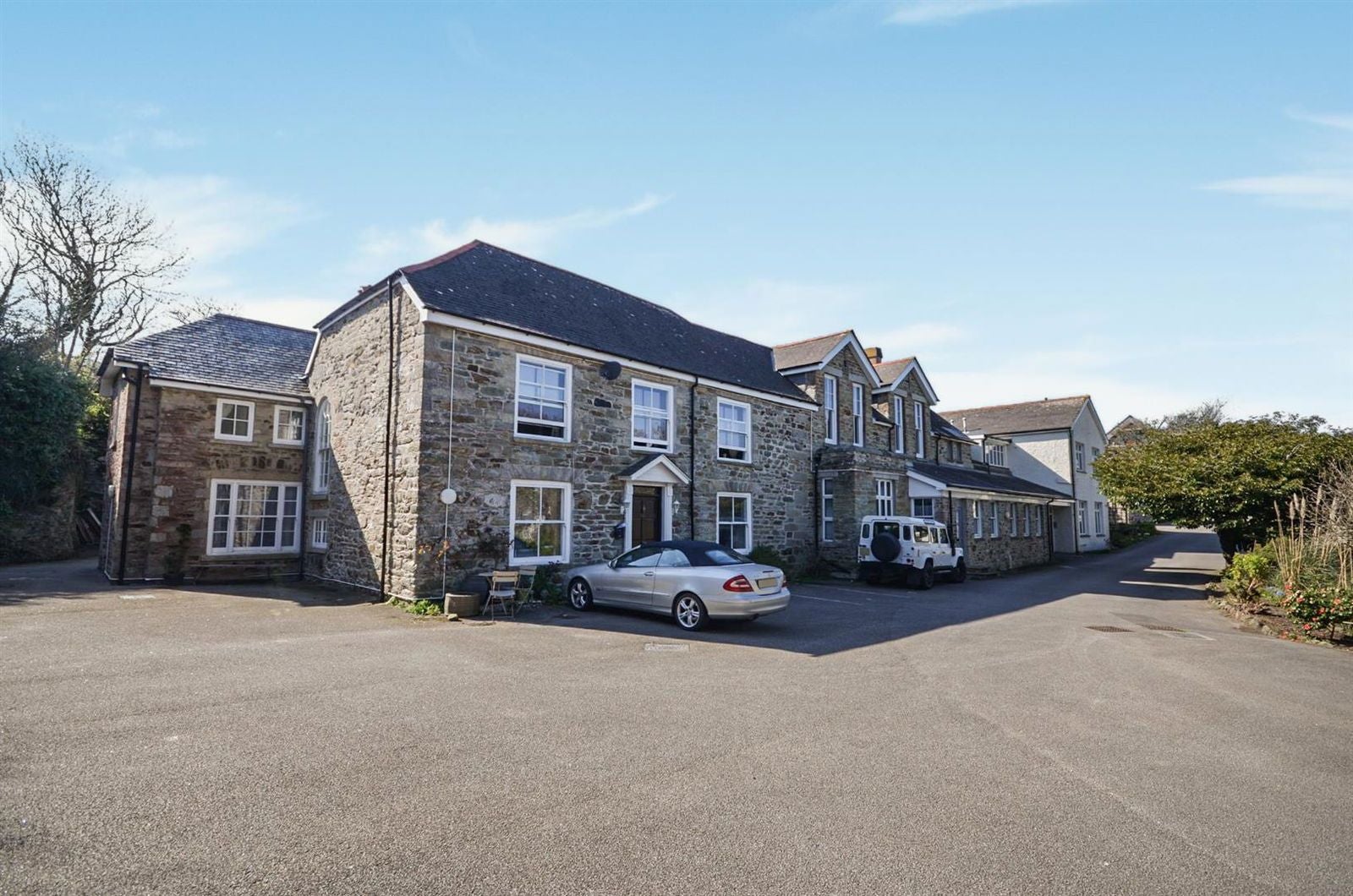 Flat Rocky Lane in St. Agnes
