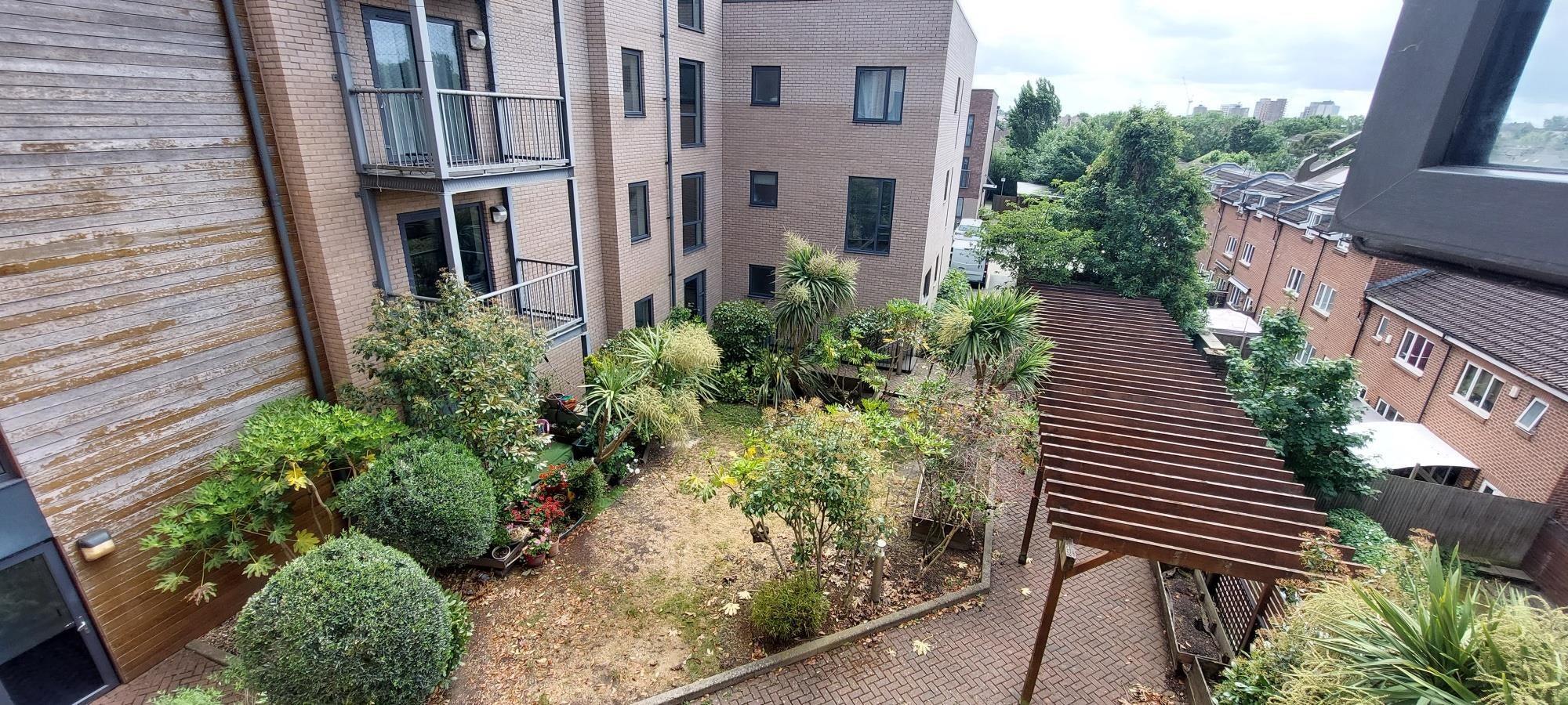 Flat Colindale Avenue in Greater London