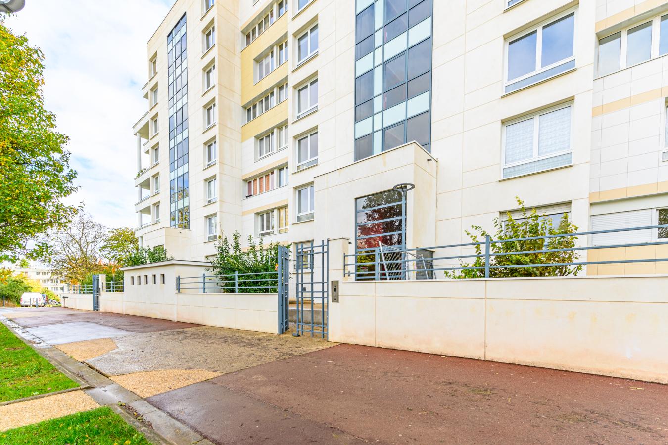 Appartement Rue Marc Sangnier à Le Kremlin-Bicêtre