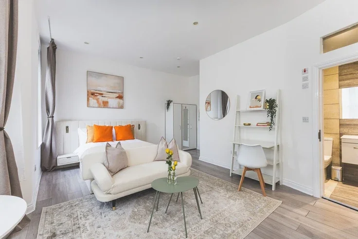 Flat Fordwych Road in Greater London