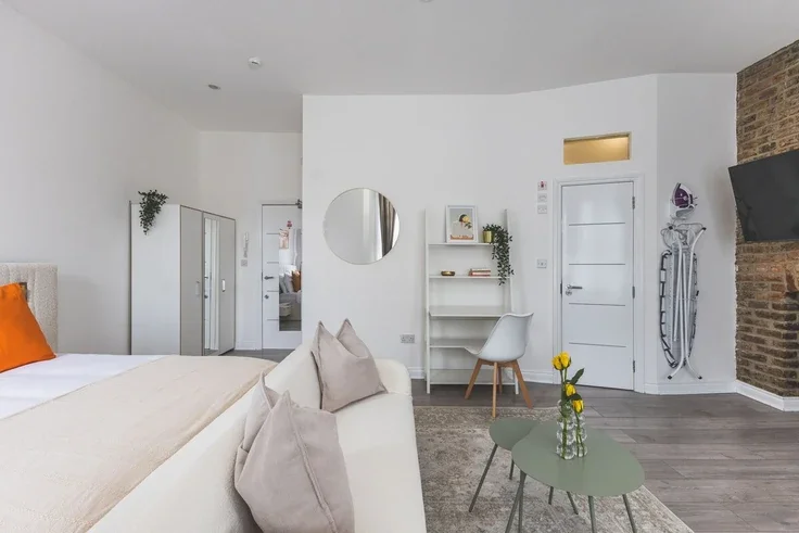 Flat Fordwych Road in Greater London
