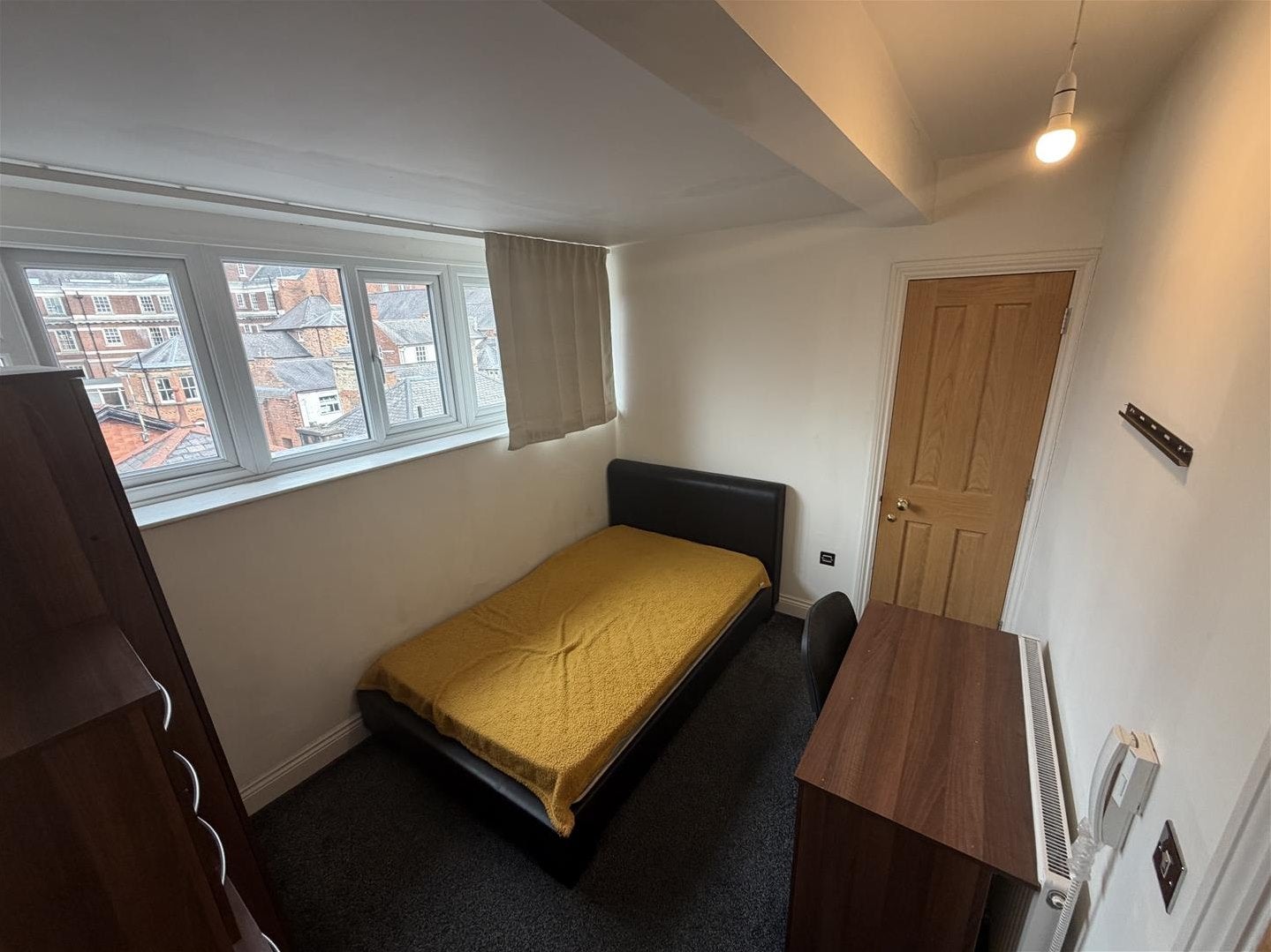 Room New Street in Leicester