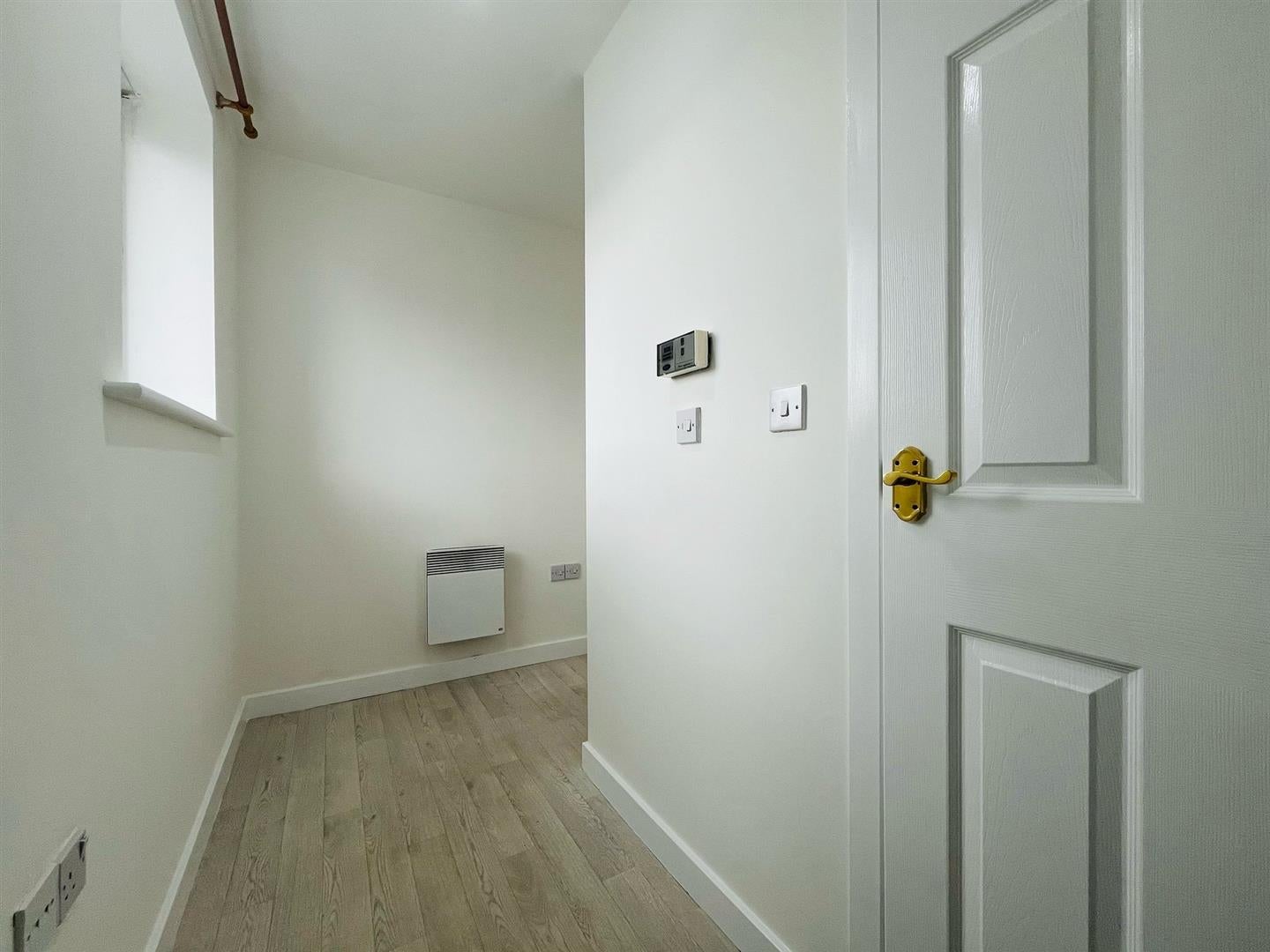 Flat Shenstone Road in Birmingham