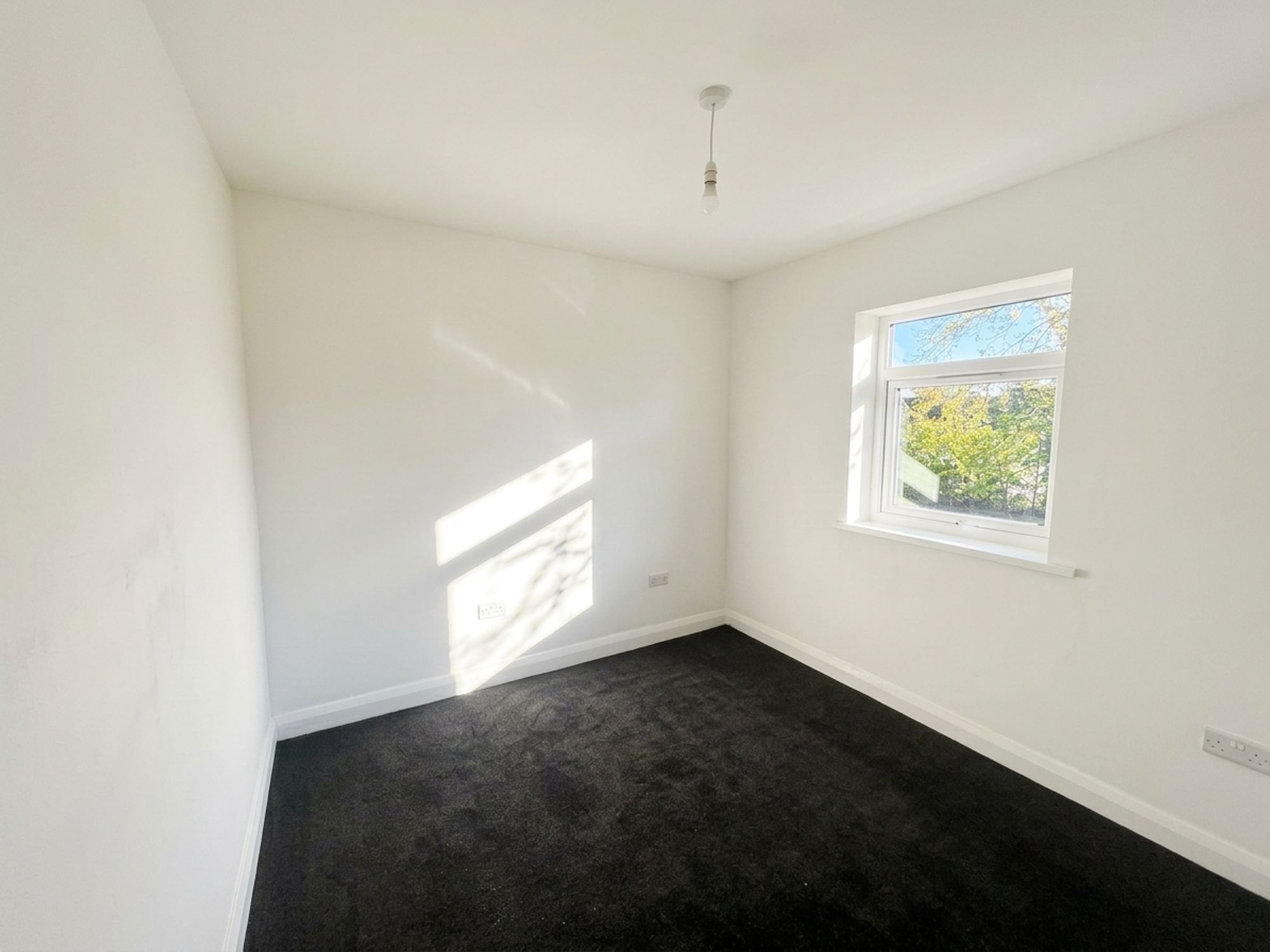 House Mitchell Avenue in Huddersfield