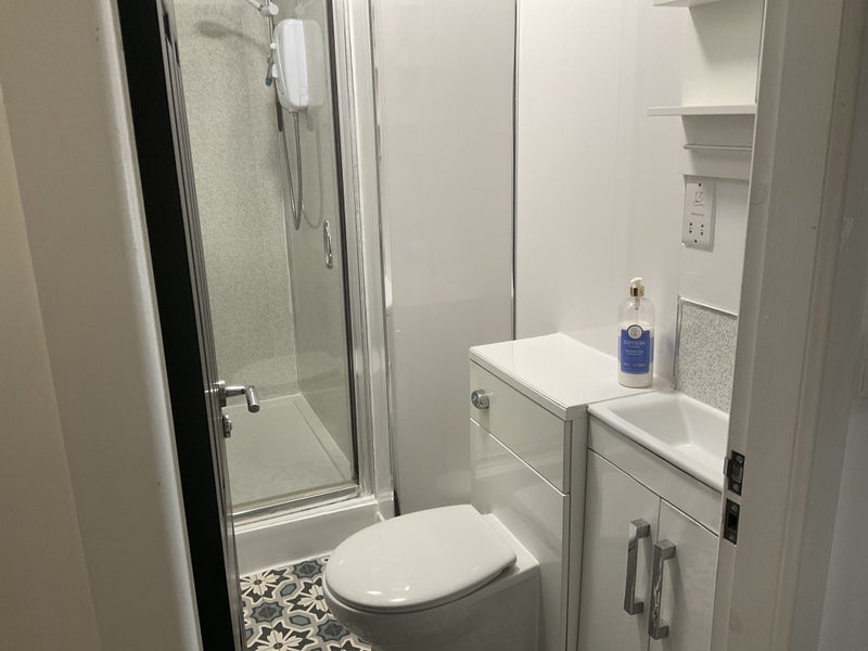 Room Whitland Road in Liverpool