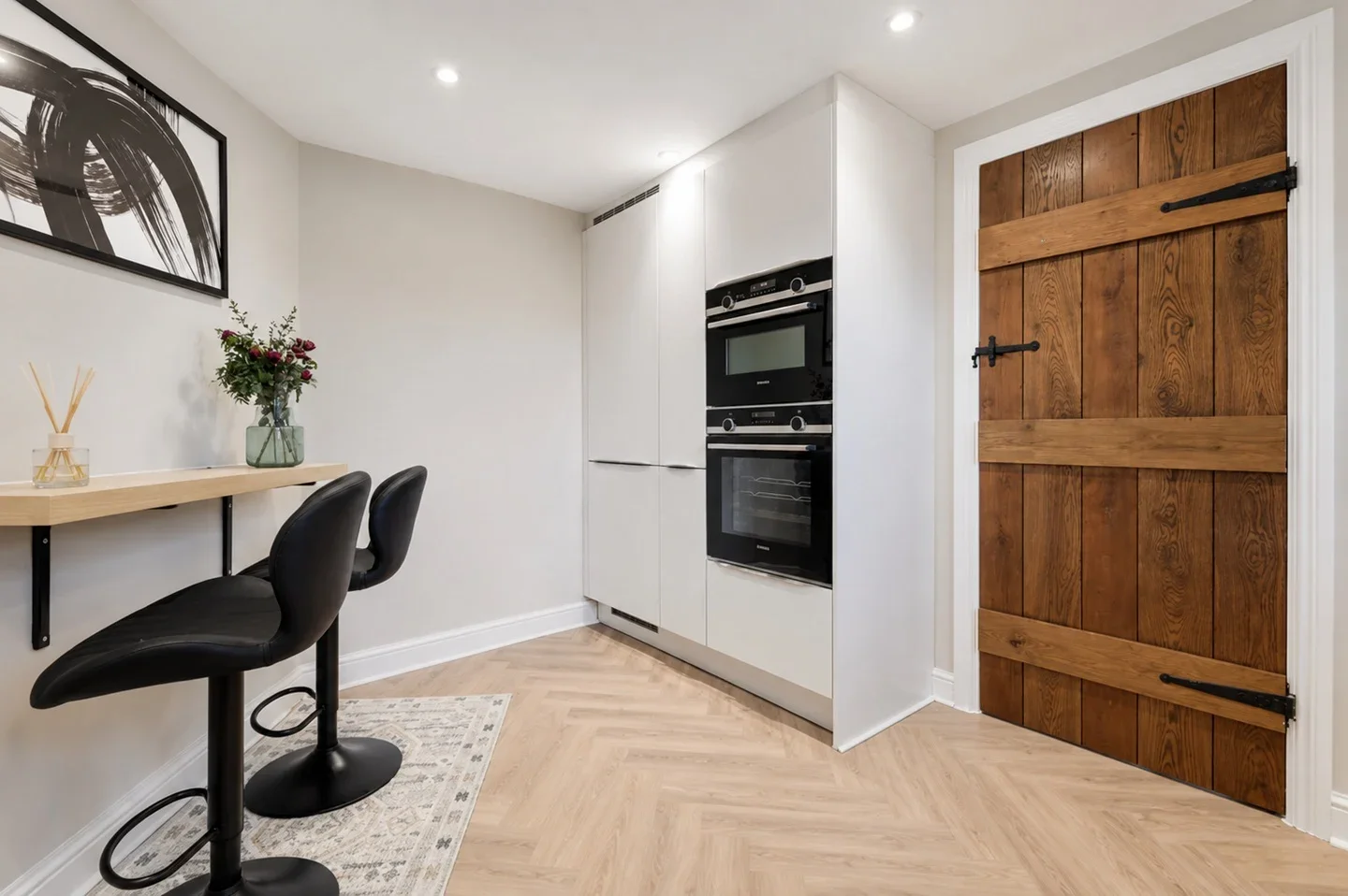 House Chase Side in Greater London