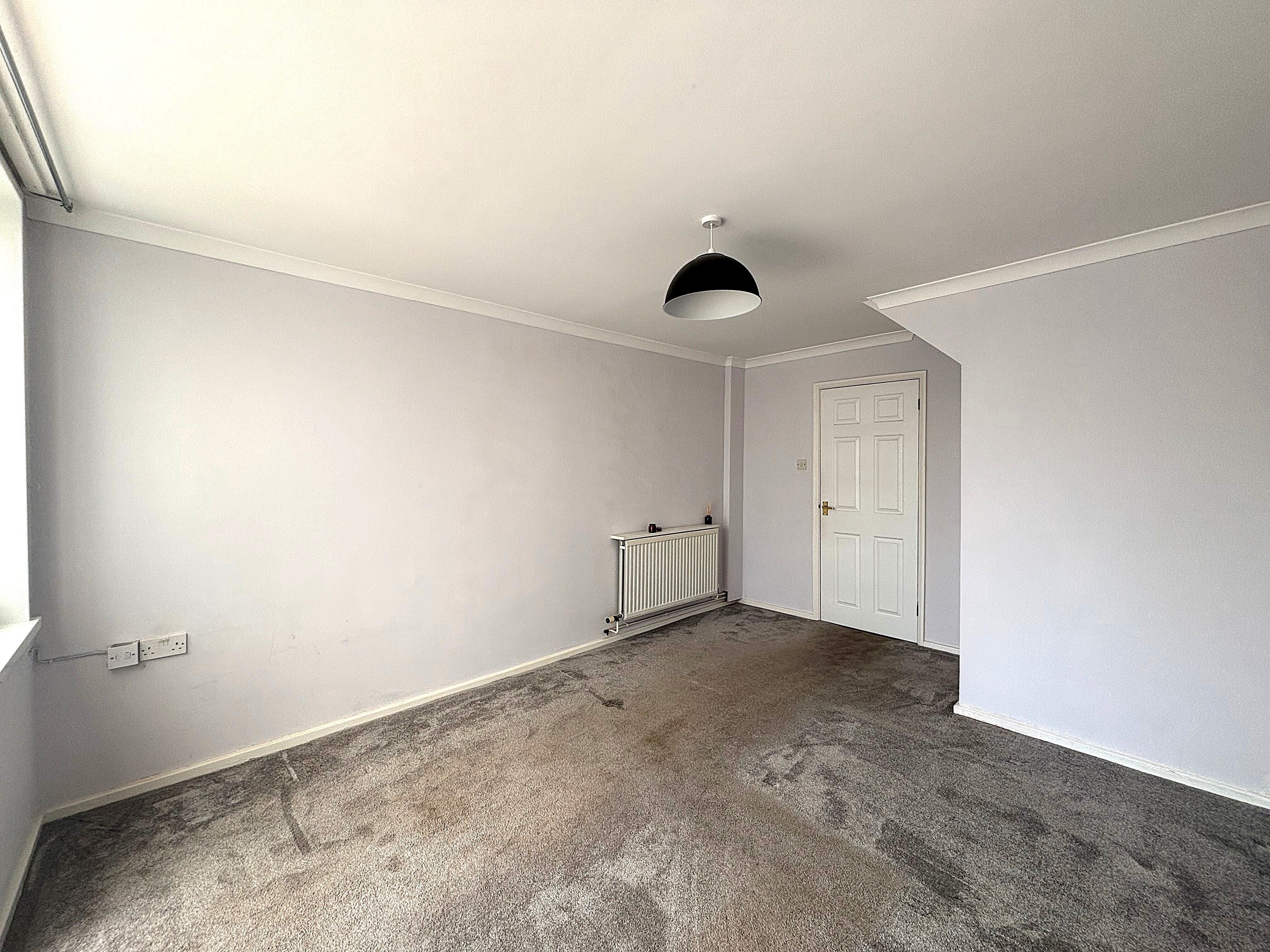 Flat Ribston Avenue in Exeter