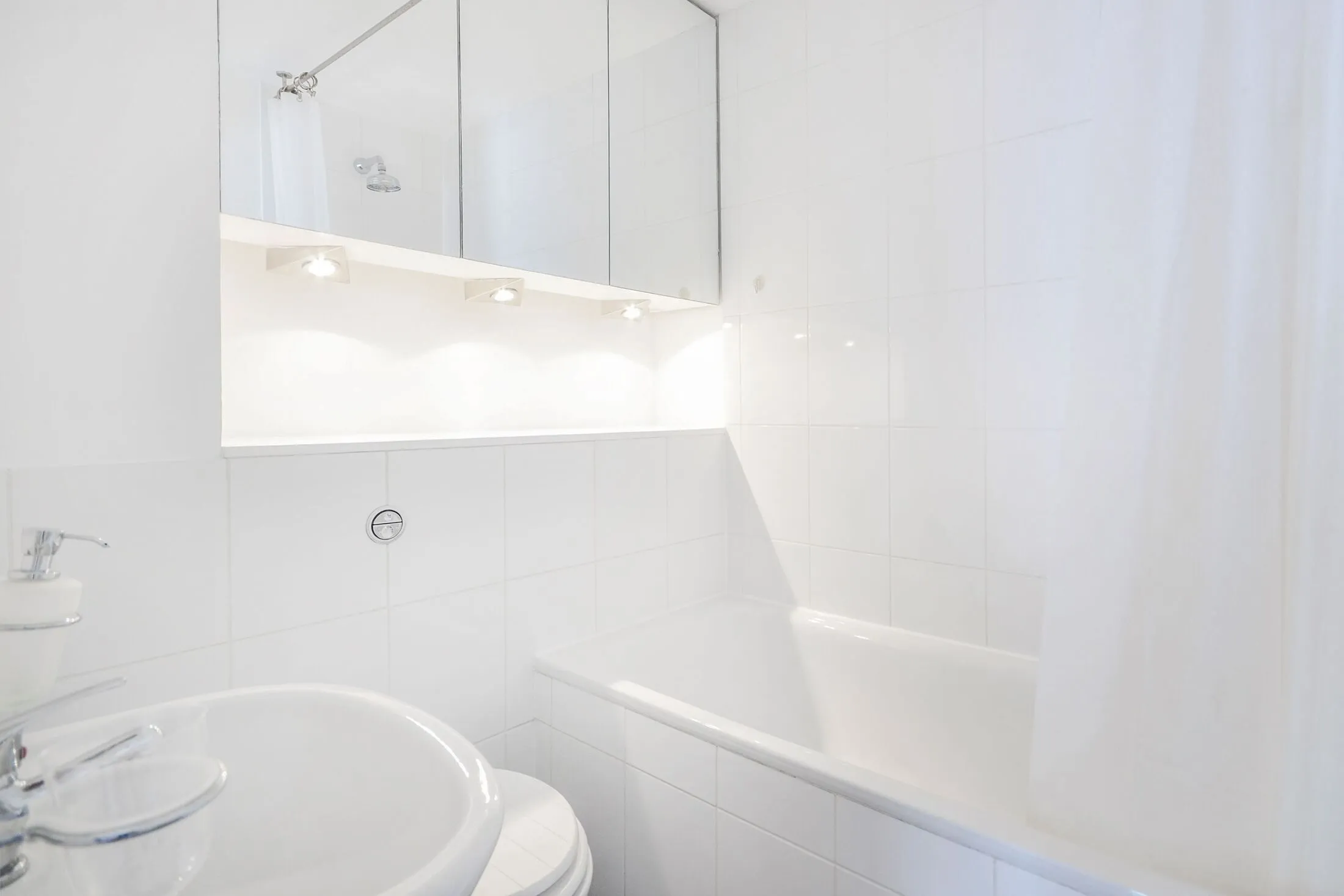 Flat Westbourne Grove in City of Westminster