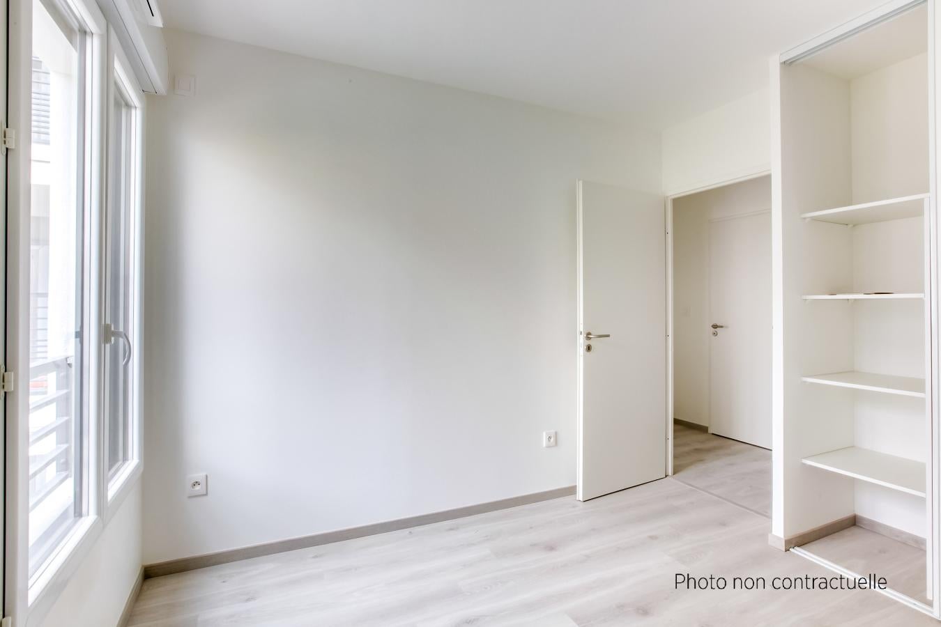 Flat Rue Édouard Branly in Houilles