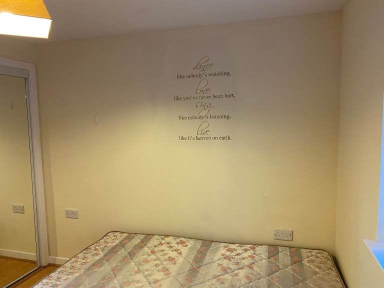 Flat Ardarroch Close in Aberdeen City