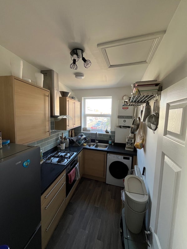 Room Park Crescent in Bristol