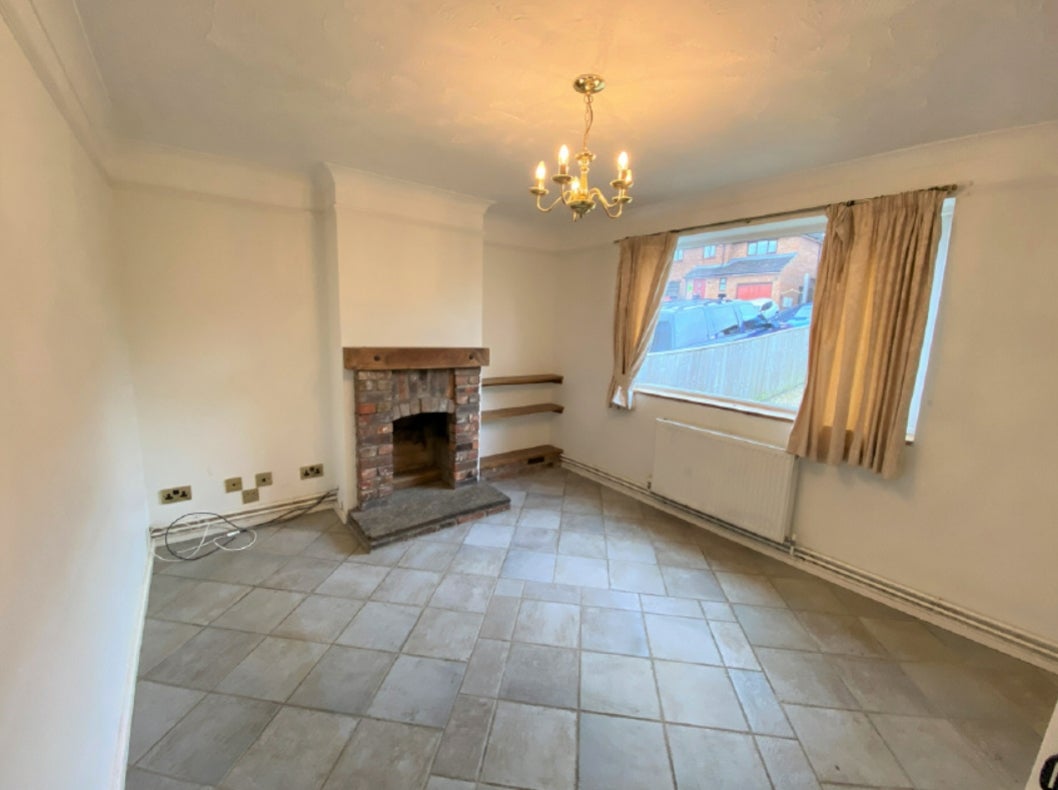 Flat Sweetmans Road in North Hinksey
