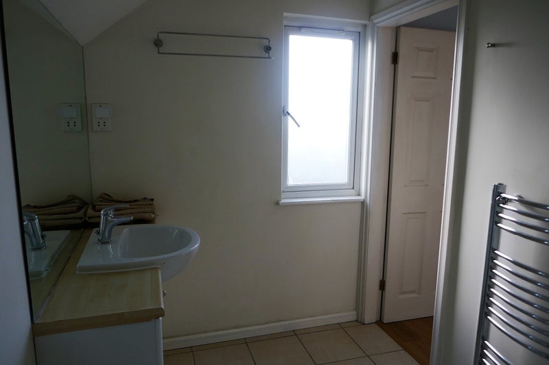 Room Eden Park Avenue in Greater London
