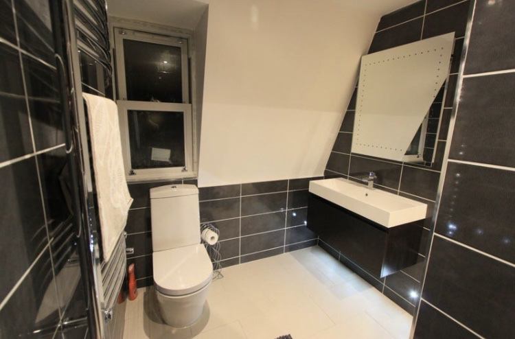 Room Quinton Street in Greater London