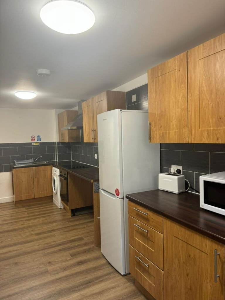 Flat Claremont in Bradford