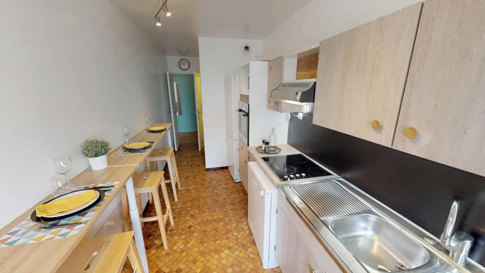 Room Rue Olier in Paris