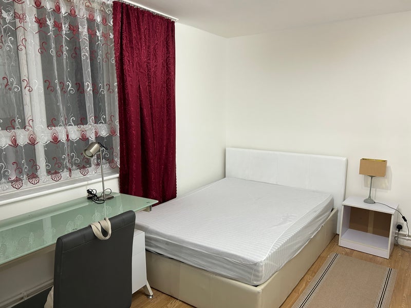 Room Beckway Street in Greater London