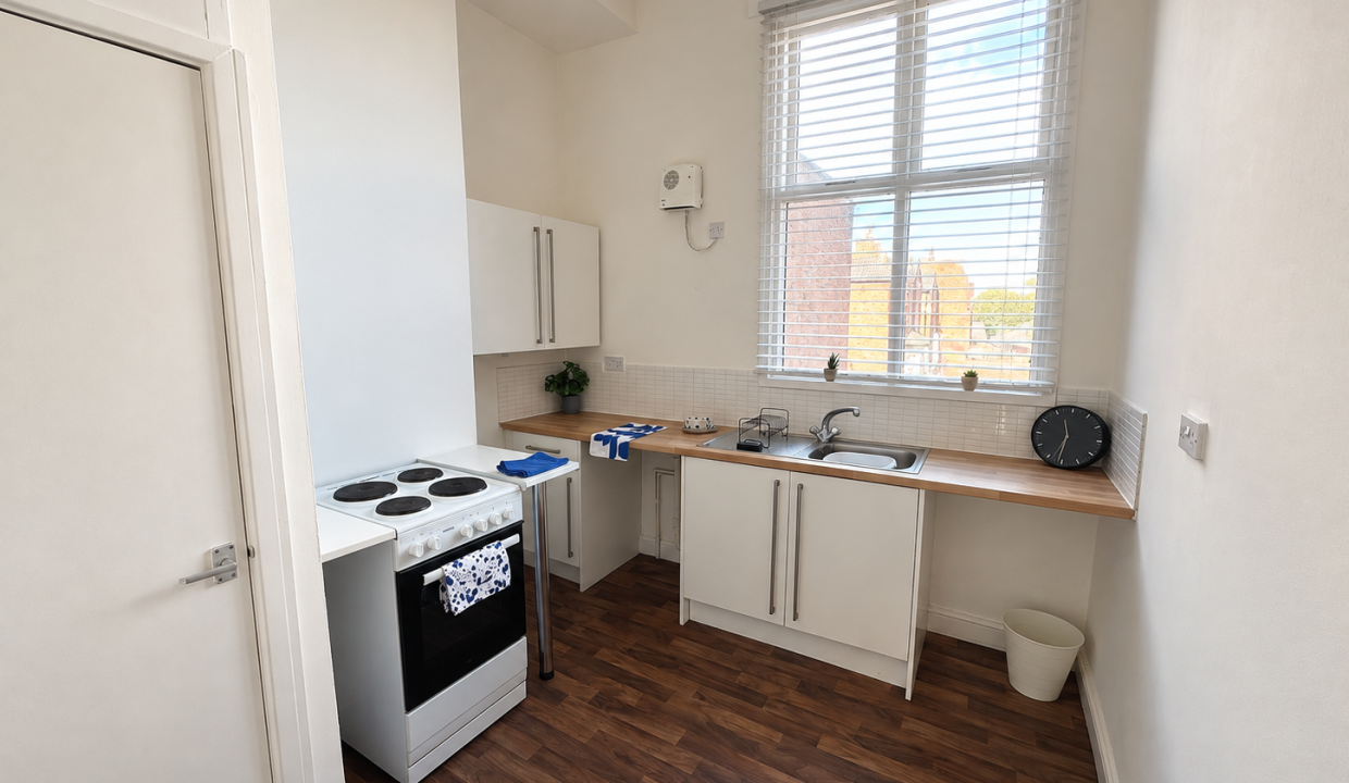Flat Hinckley Road in Leicester