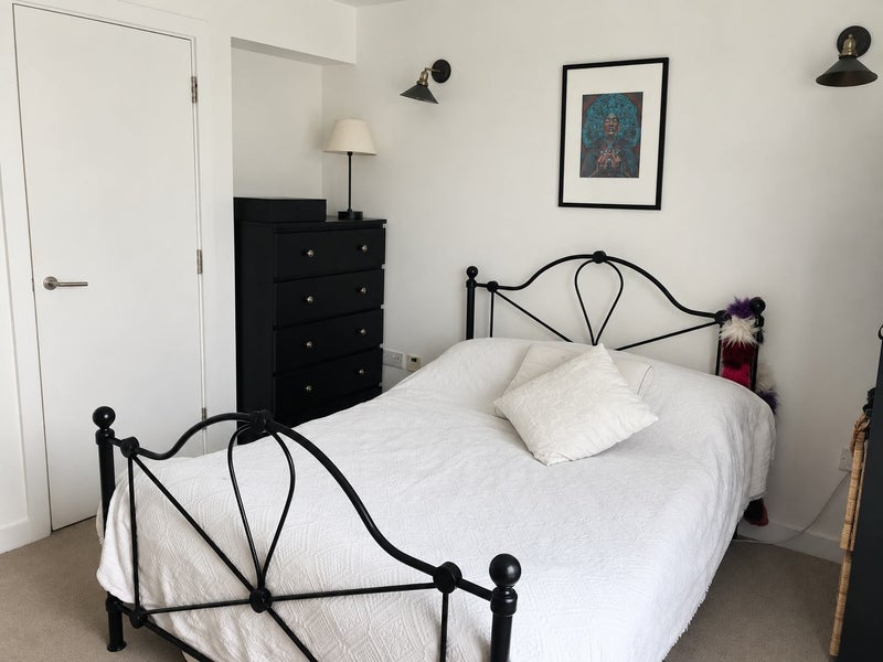 Flat Shelford Place in Greater London