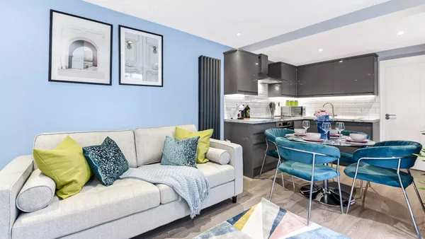 Flat Durban Road in London